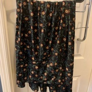 EUC Lularoe maxi skirt M